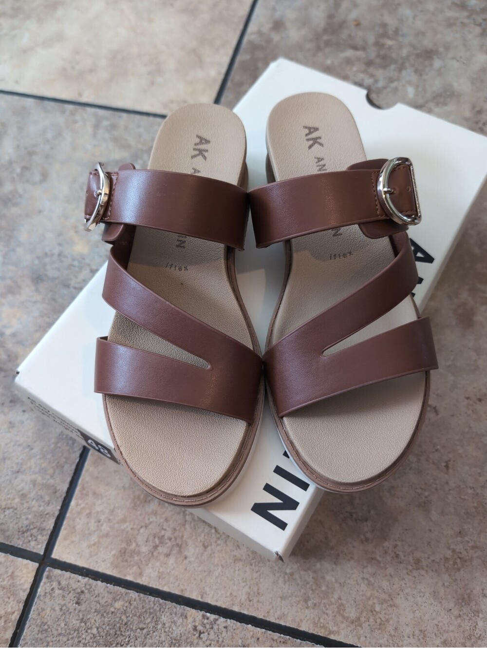 NEW!! Anne Klein Women's Aklalasa Sandals Size 6
